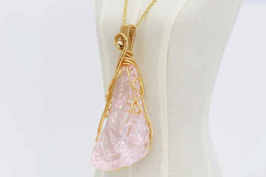 Sierra Nevada Andara Crystal "Celestial Heart" pendant, K14 Gold