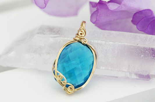 Sierra Nevada Andara Crystal "Electric Blue" pendant, K14 Gold