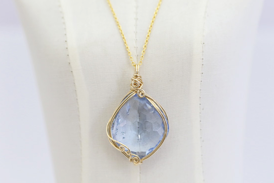 Pendentif Sierra Nevada Andara Crystal "Lady Nellie", or K14