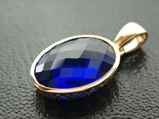 Sierra Nevada Andara Crystal "Tanzanite Fire" pendant, K18 YG